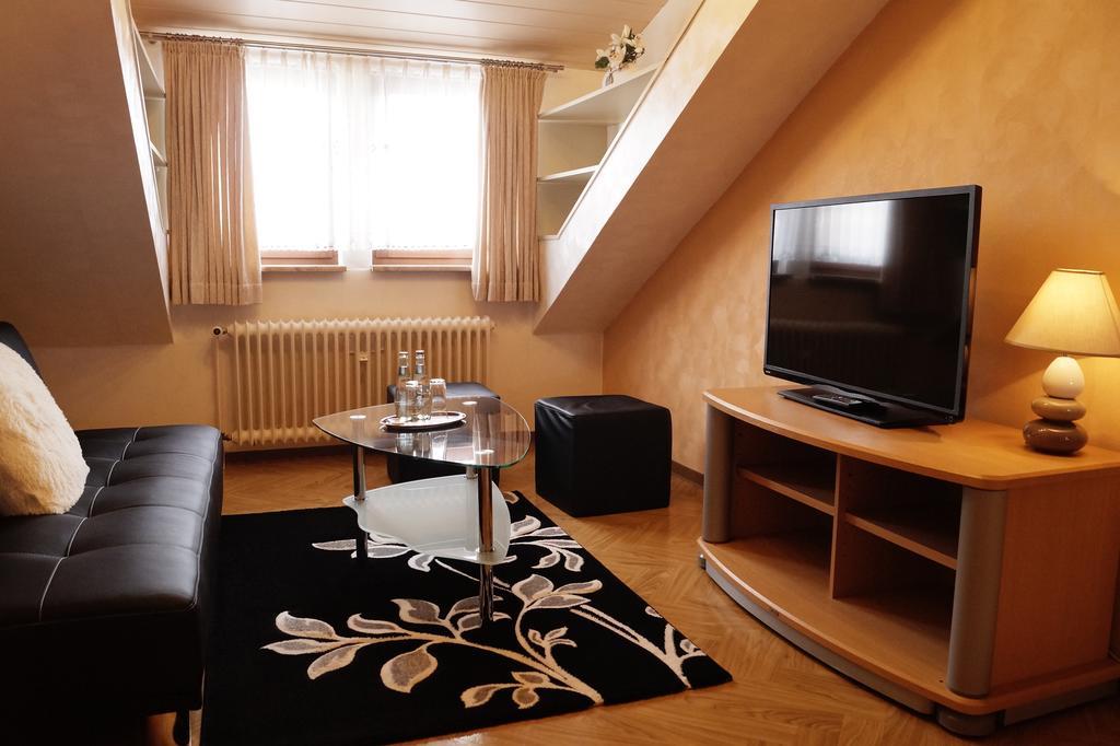Pension Huhn Angersbach 部屋 写真